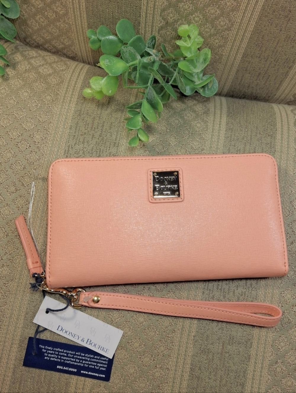 NWT Dooney & Bourke Large Slim Wristlet Wallet